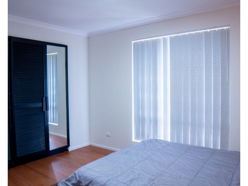 12 Sovereign Place, Forrestfield WA 6058