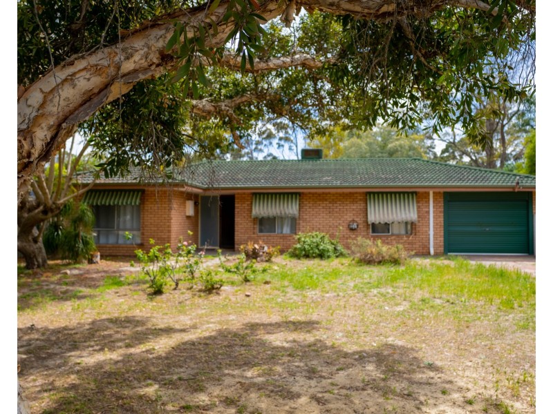 18 Rigden Street, Armadale WA 6112