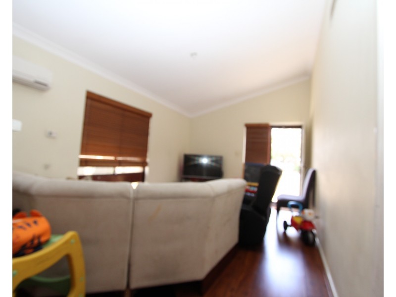 9 Edgeware Street, Lynwood WA 6147