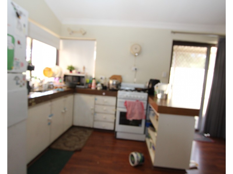 9 Edgeware Street, Lynwood WA 6147