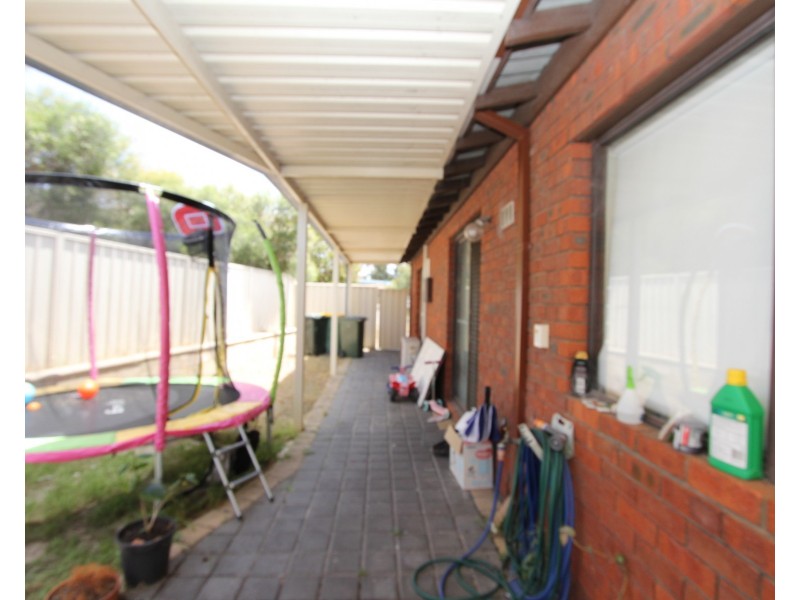 9 Edgeware Street, Lynwood WA 6147