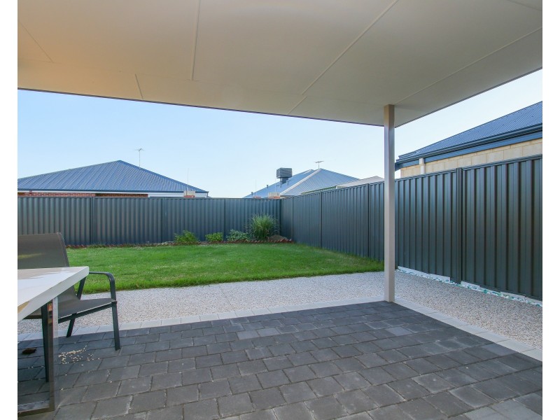 67 Lomond Way, Seville Grove WA 6112