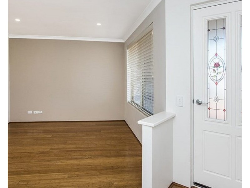 10 Inveraray Close, Canning Vale WA 6155