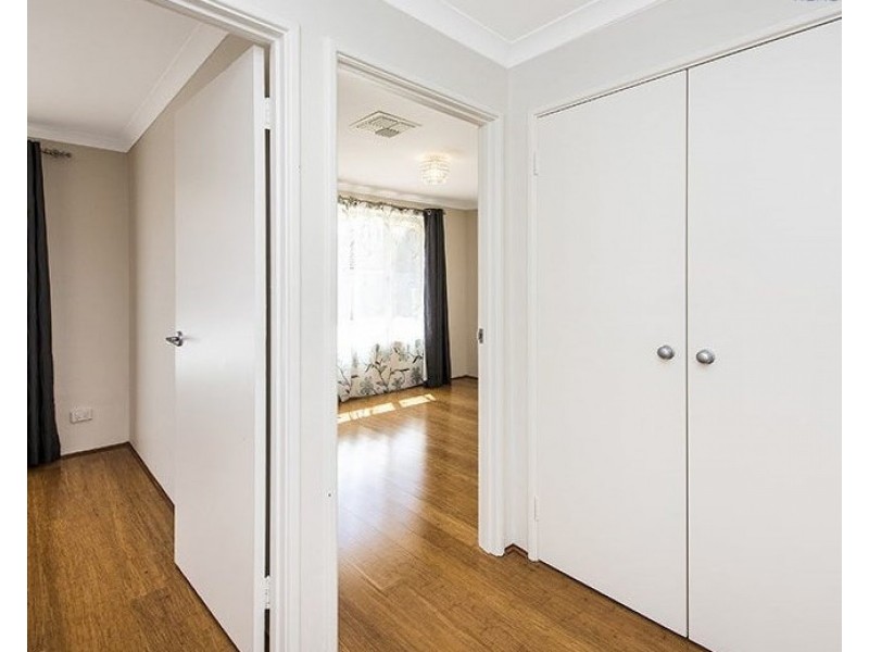 10 Inveraray Close, Canning Vale WA 6155