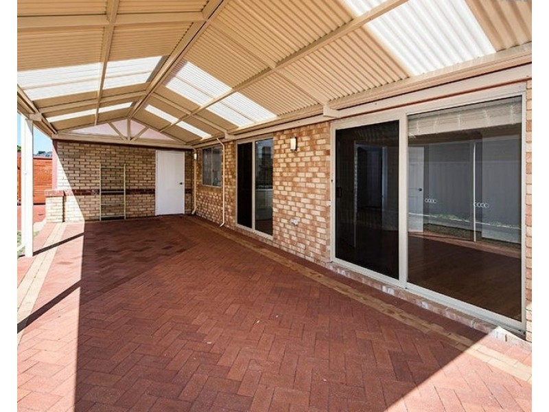 10 Inveraray Close, Canning Vale WA 6155