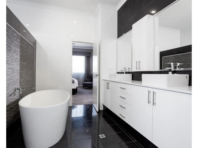 2/35 Burrendah Boulevard, Willetton WA 6155