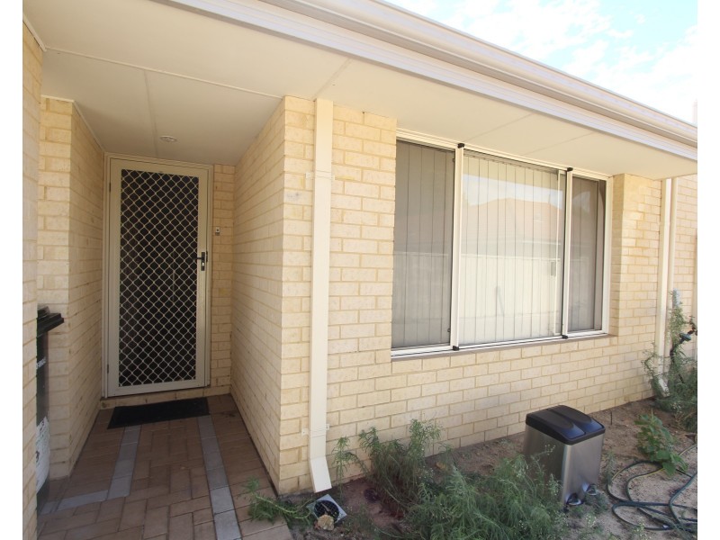 1,2,3 &4/367  Railway Avenue, Armadale WA 6112