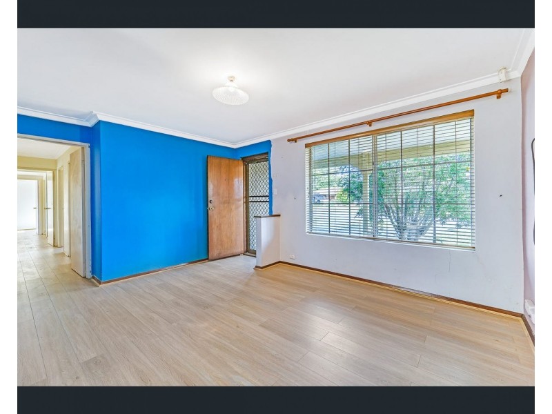 81 Girraween Street, Armadale WA 6112