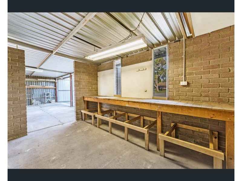 81 Girraween Street, Armadale WA 6112