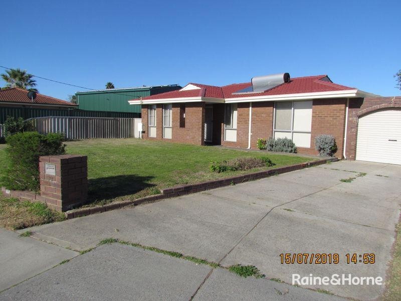 30 Mataitai Loop, Cooloongup WA 6168