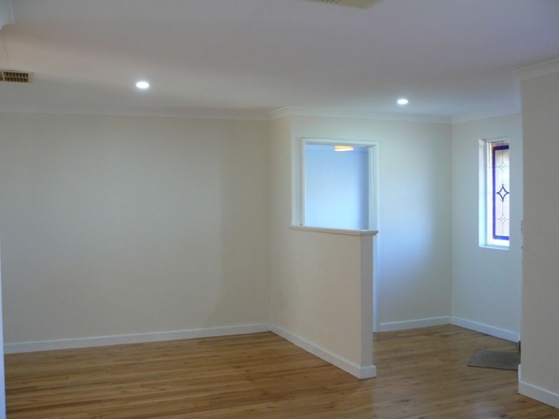 50 Cuthbertson Drive, Cooloongup WA 6168