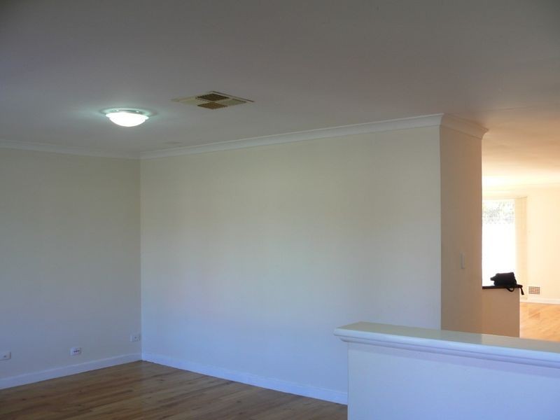 50 Cuthbertson Drive, Cooloongup WA 6168