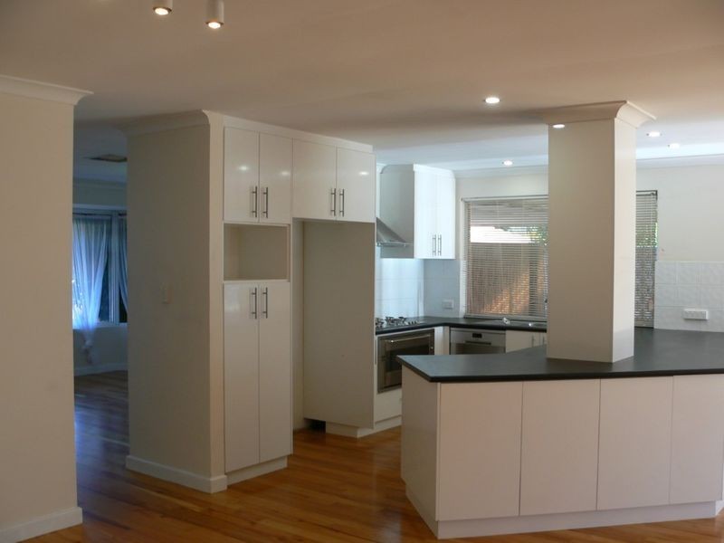 50 Cuthbertson Drive, Cooloongup WA 6168