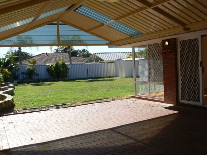 50 Cuthbertson Drive, Cooloongup WA 6168