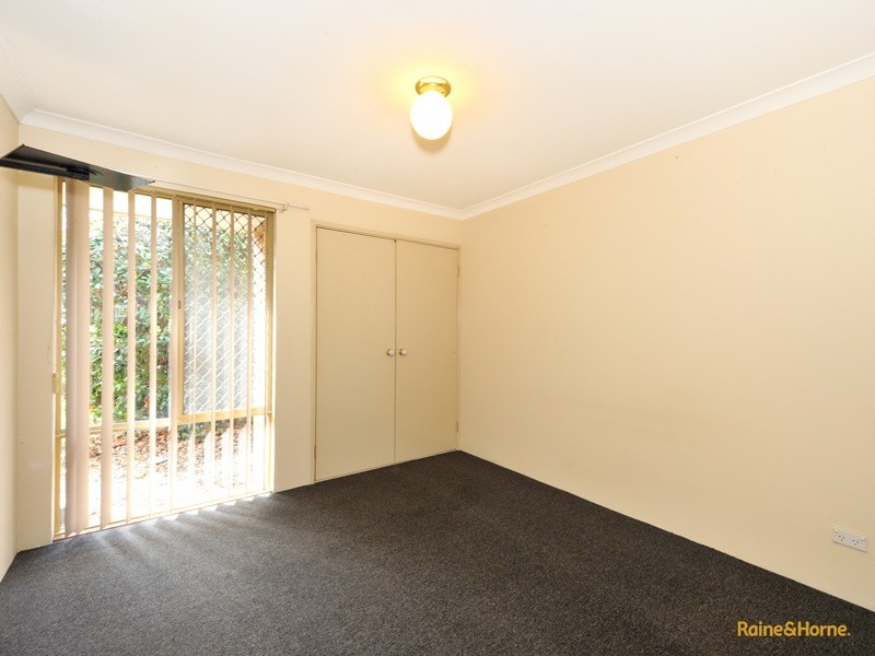 21/10 Hawkin Street, Rockingham WA 6168