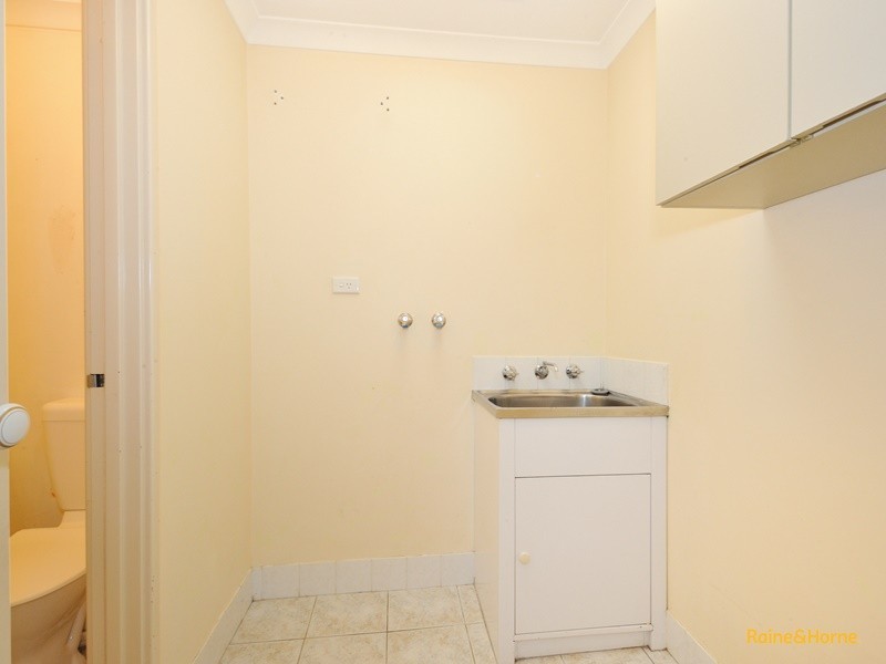 21/10 Hawkin Street, Rockingham WA 6168