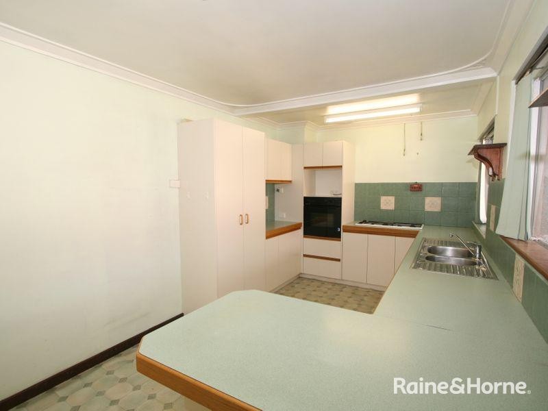 11 Coral Road, Safety Bay WA 6169