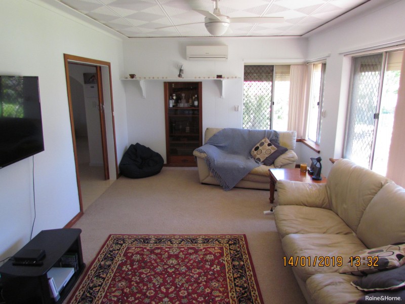 4 Bayshore Place, Safety Bay WA 6169