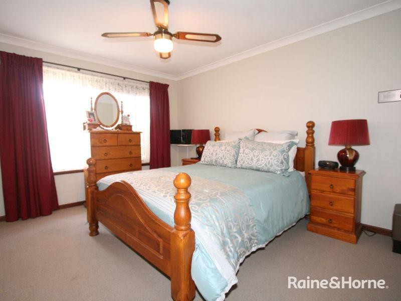 21 Trade Winds Drive, Safety Bay WA 6169