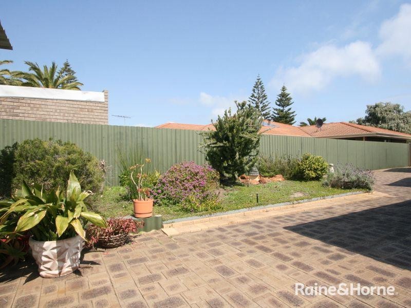 21 Trade Winds Drive, Safety Bay WA 6169