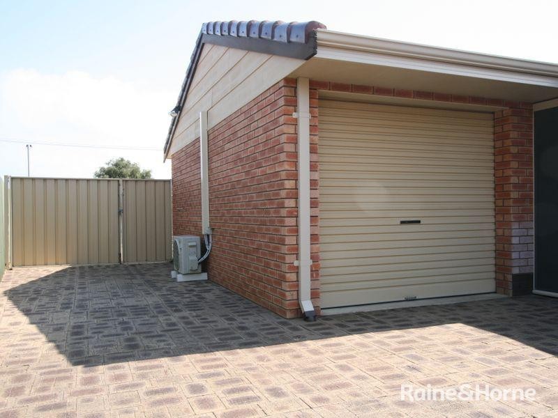 21 Trade Winds Drive, Safety Bay WA 6169