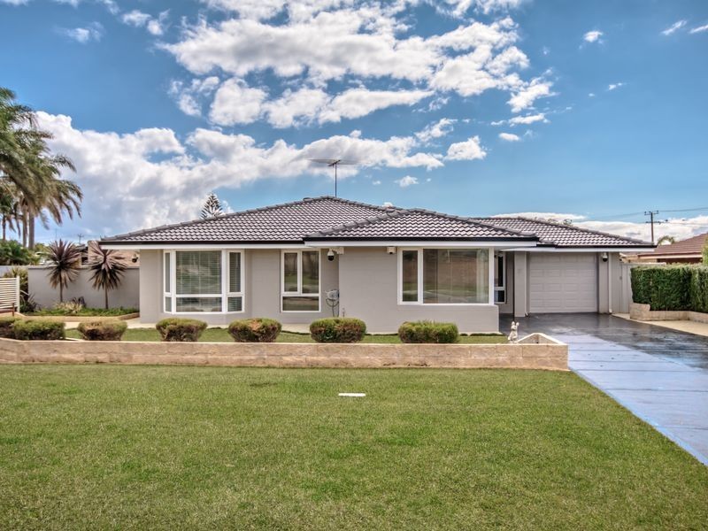 4 Alfred Close, Safety Bay WA 6169