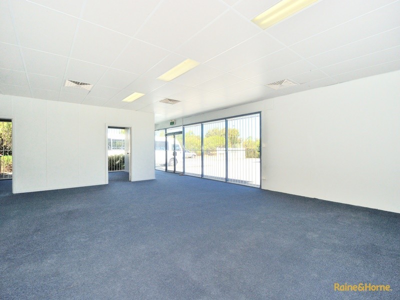 6/7 Cessnock Way, Rockingham WA 6168