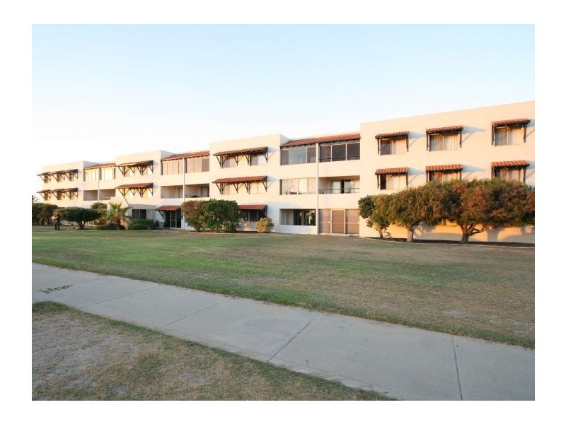 40/436 Safety Bay Road, Safety Bay WA 6169