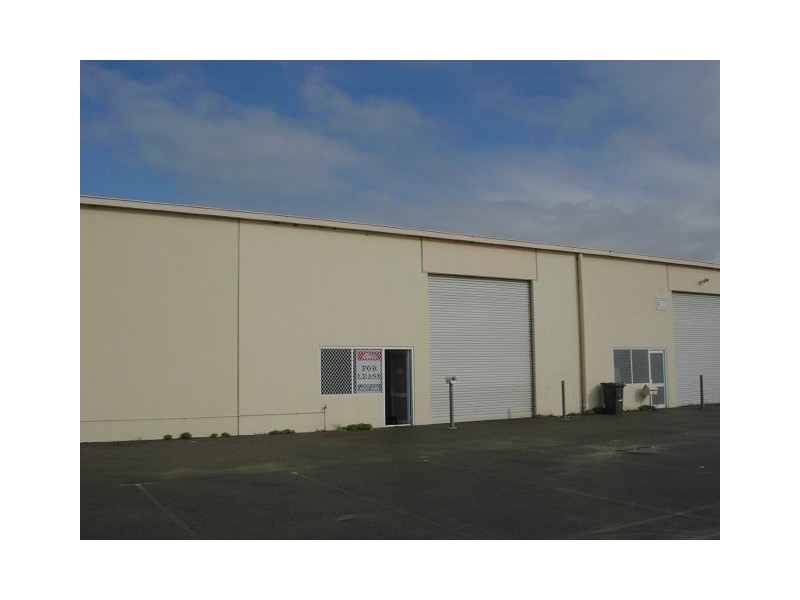 2/47 Crompton Rd, Rockingham WA 6168