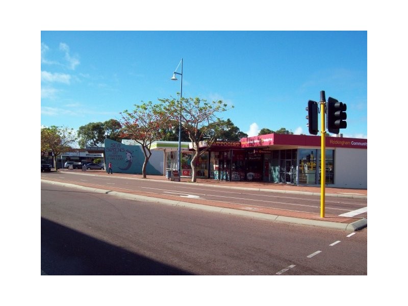 4/1 Kent Street, Rockingham WA 6168