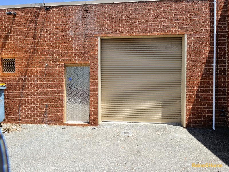 1 & 2/5 Leach Crescent, Rockingham WA 6168