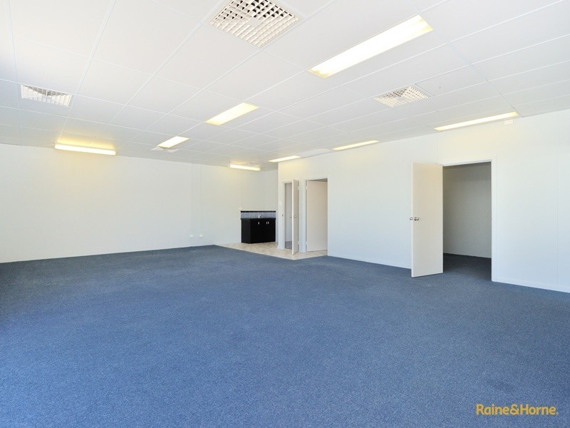 6/7 Cessnock Way, Rockingham WA 6168