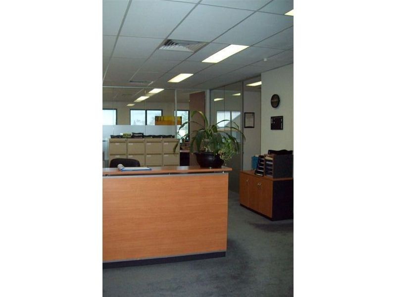 6b/7 Railway Terrace, Rockingham WA 6168