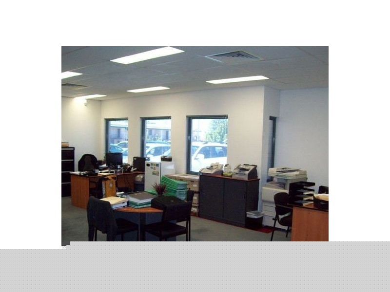 6b/7 Railway Terrace, Rockingham WA 6168