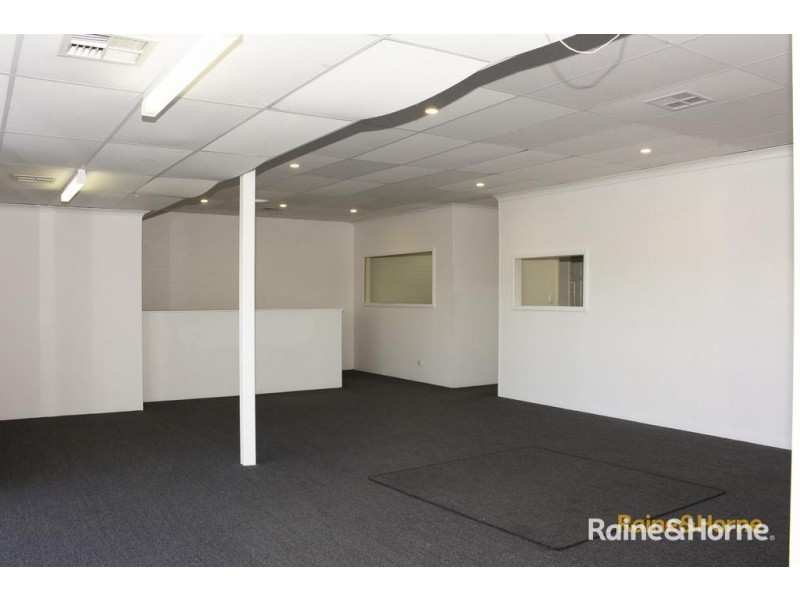 2 & 7/57 Dixon Road, Rockingham WA 6168