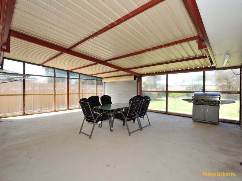 17 Wyola Street, Cooloongup WA 6168