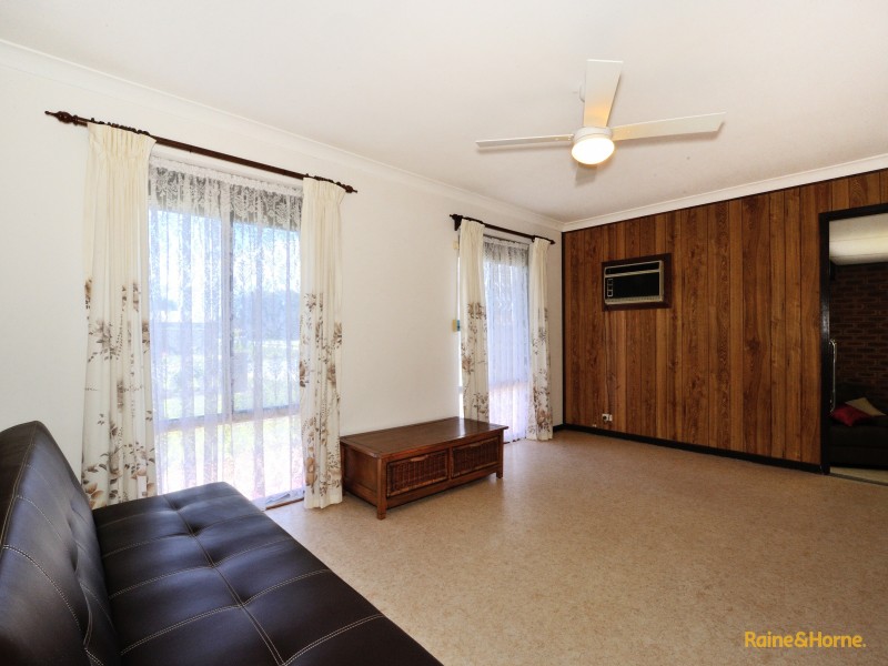 17 Wyola Street, Cooloongup WA 6168