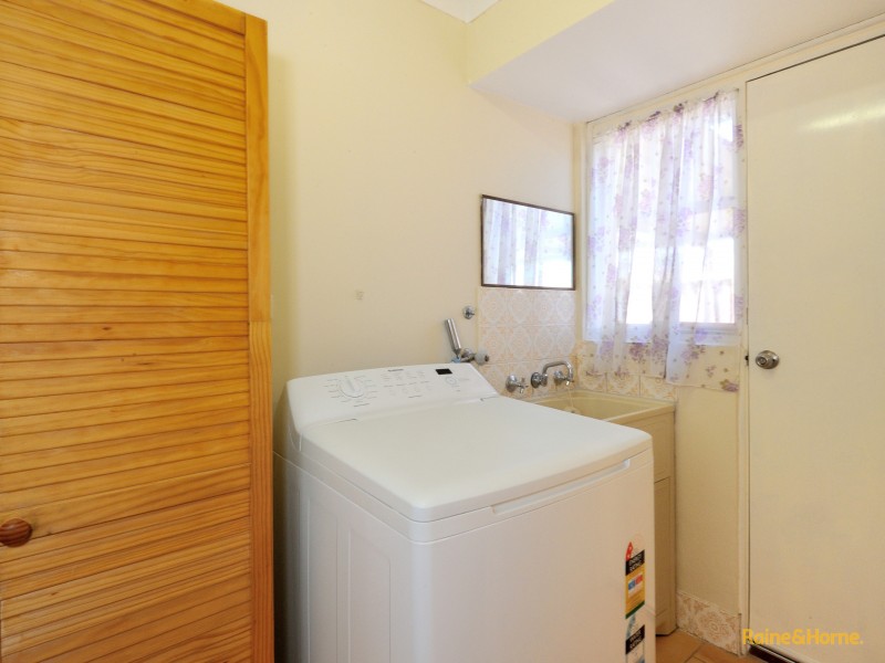 17 Wyola Street, Cooloongup WA 6168