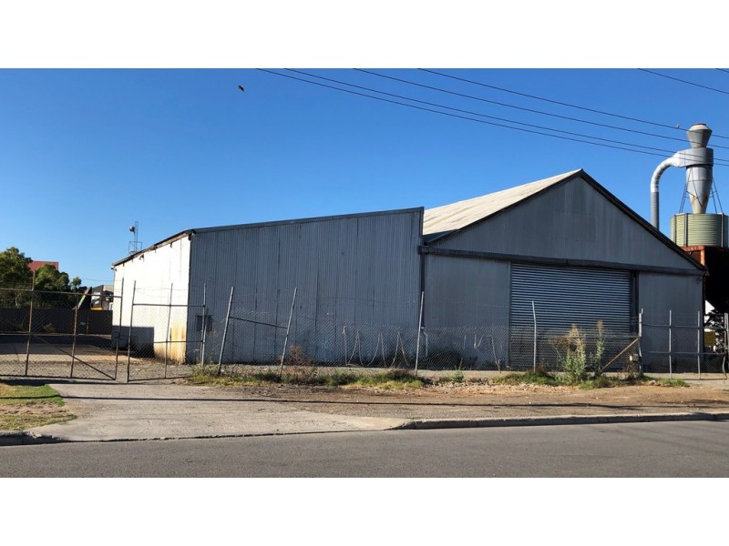 37a Dixon Road, Rockingham WA 6168