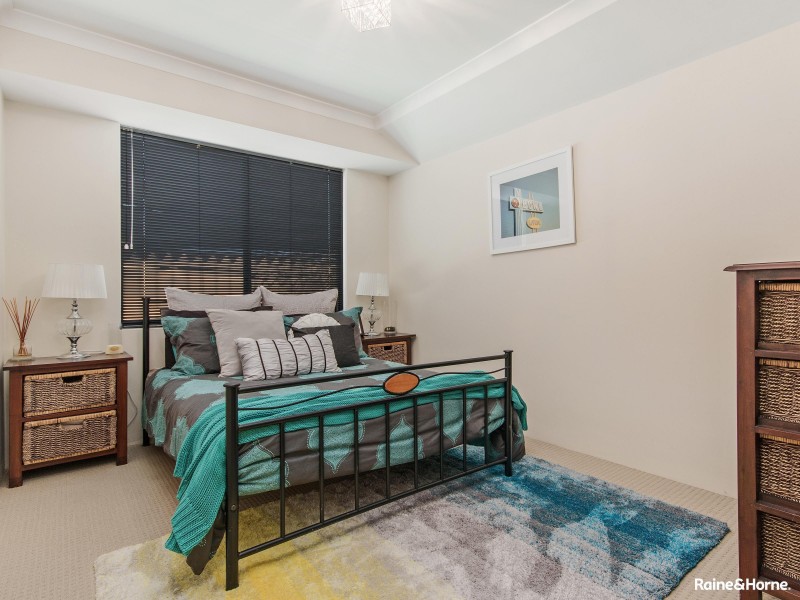 66 Pamplona Boulevard, Port Kennedy WA 6172