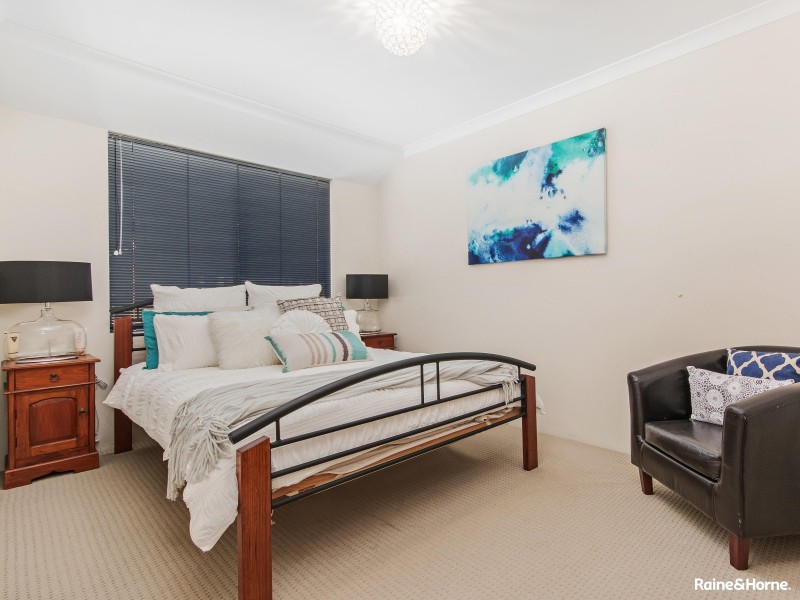 66 Pamplona Boulevard, Port Kennedy WA 6172