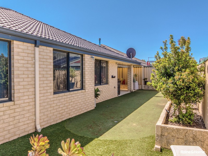 66 Pamplona Boulevard, Port Kennedy WA 6172