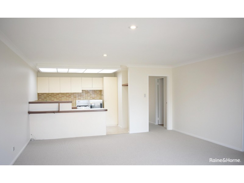 8/81 Esplanade, Rockingham WA 6168