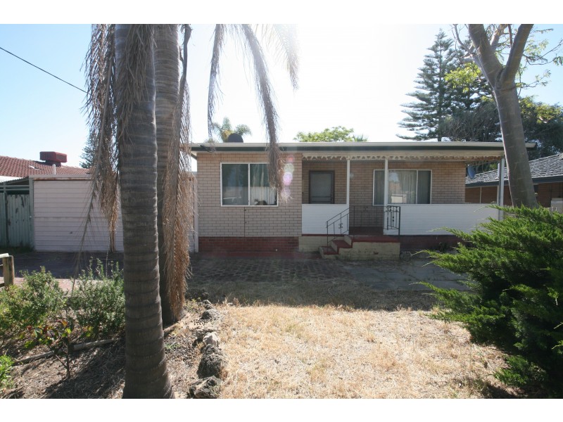 25 McCormick Street, Warnbro WA 6169