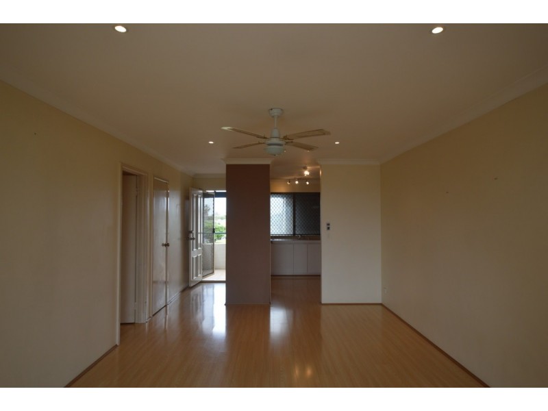 40/436 Safety Bay Rd, Safety Bay WA 6169