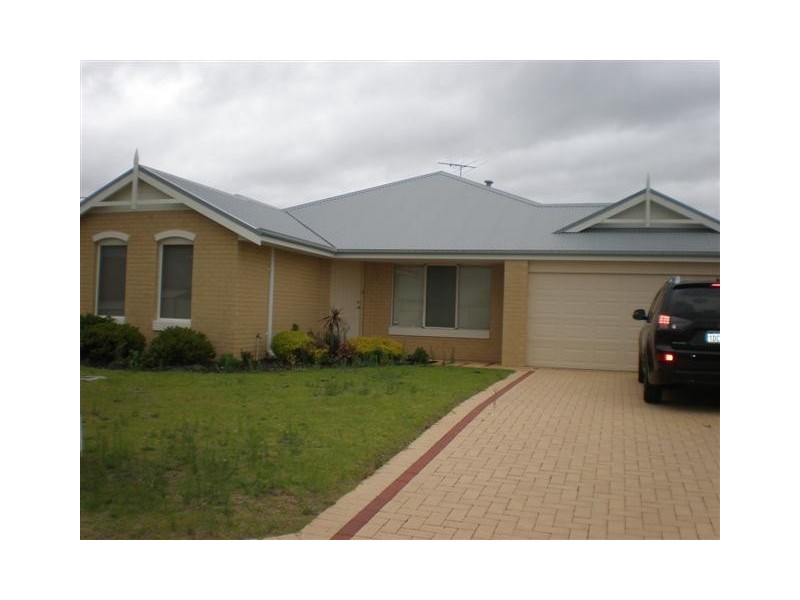 60 Pimento Circle, Port Kennedy WA 6172