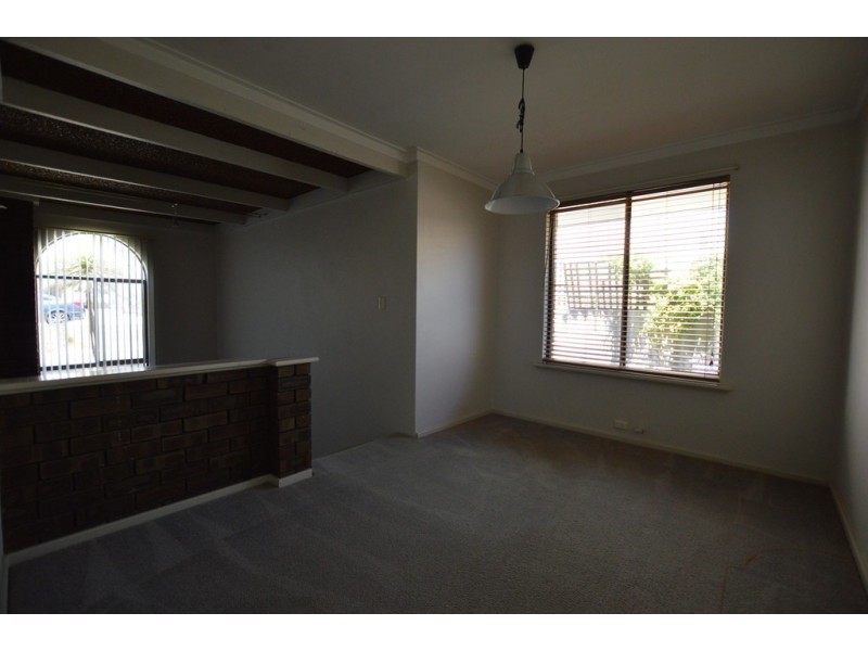 28 Powis Way, Warnbro WA 6169