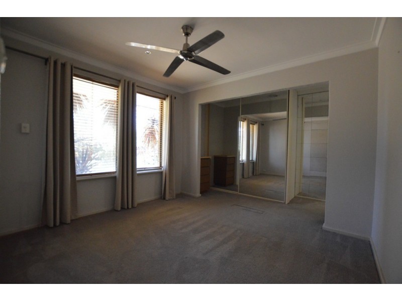 28 Powis Way, Warnbro WA 6169