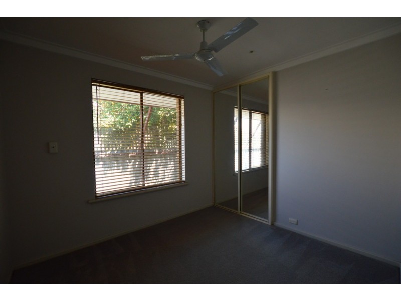 28 Powis Way, Warnbro WA 6169
