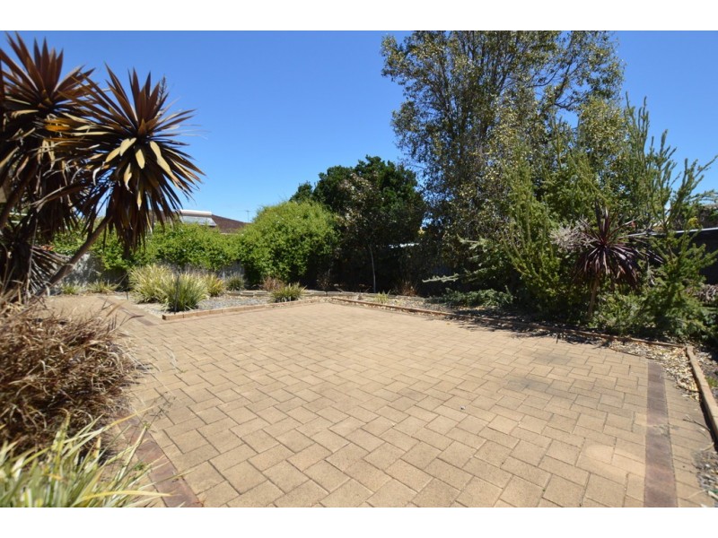 28 Powis Way, Warnbro WA 6169